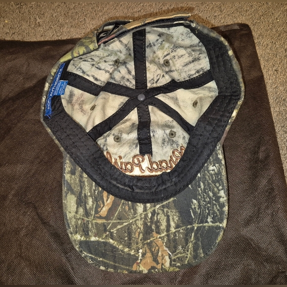 Brad Paisley Camouflage Baseball Cap by Port Authority - Picture 10 of 13